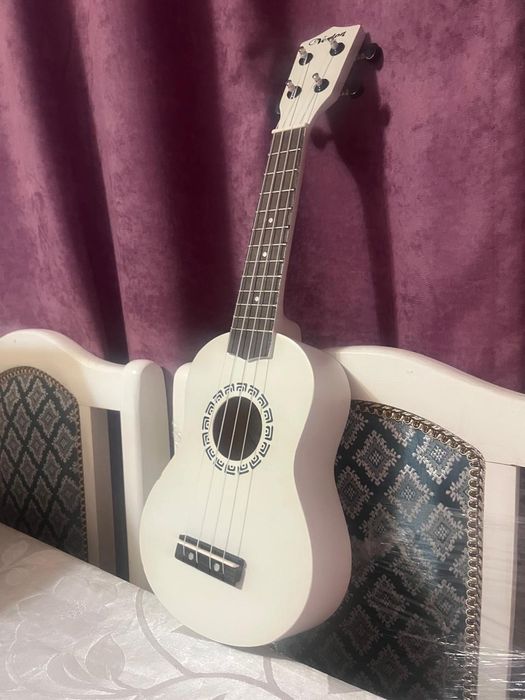 Укулеле на хорошум состояние