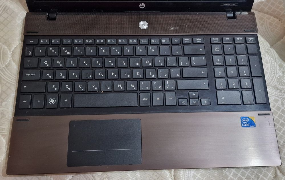 Ноутбук HP в хорошем состоянии