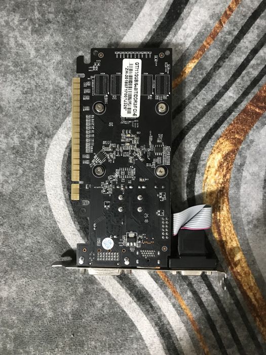 NVIDIA GeForce GT 710 видоекарта