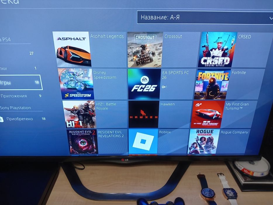 Продам Playstation 4