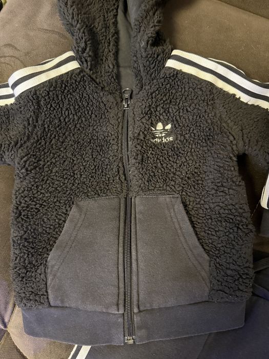 Продам костюм адидас оригинал