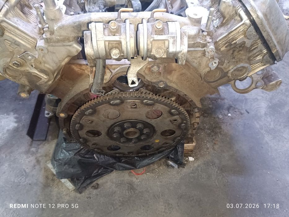 Продам двигатель 2UZ FE VVT-i 4.7обьем
