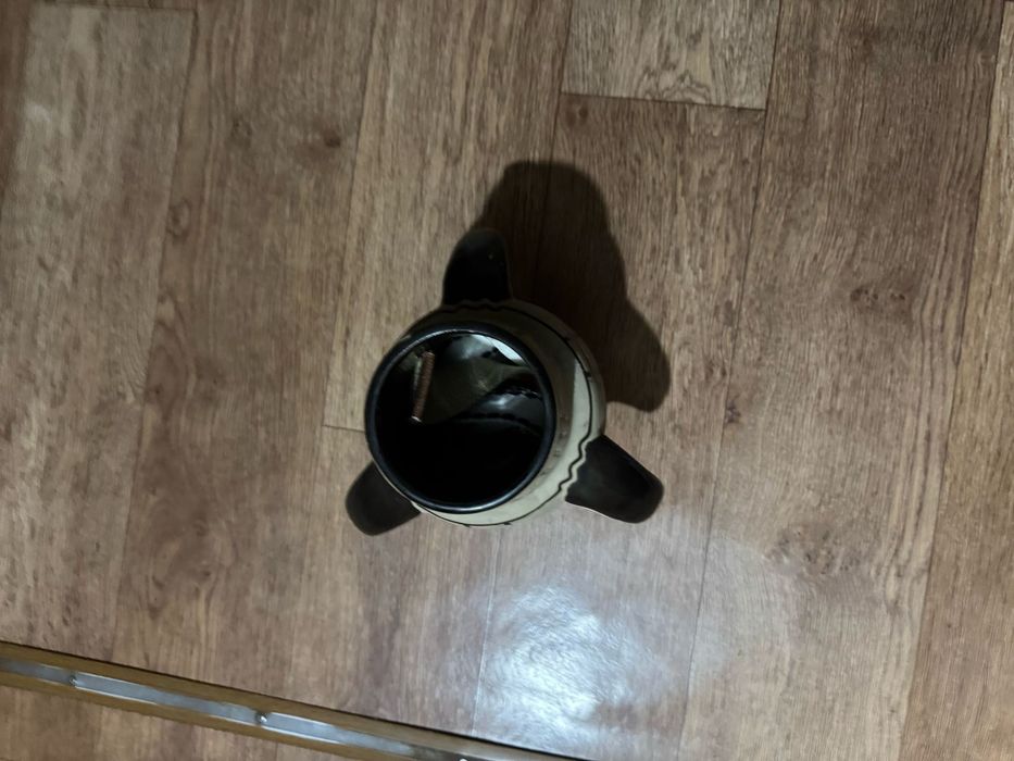 Продам вазы(разные)