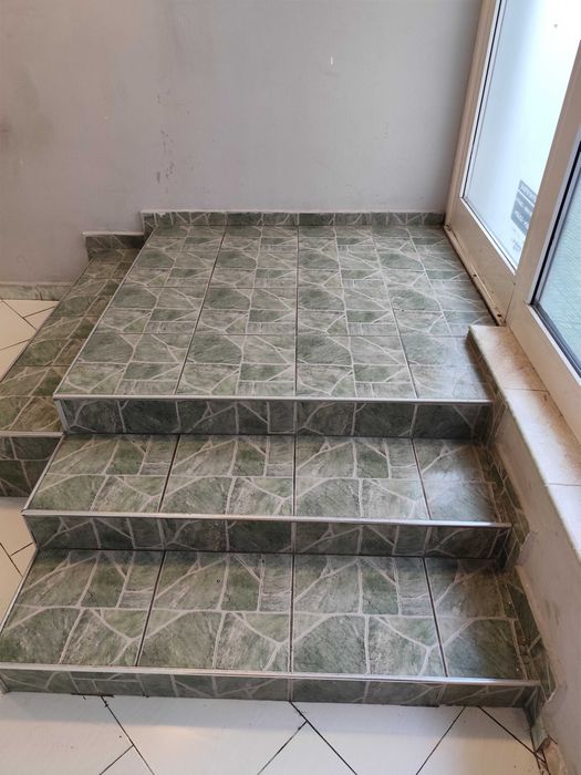 Продава се Тристаен апартамент в Пловдив, Кършияка - 80 кв.м за 4 €/кв.м - Снимка #1