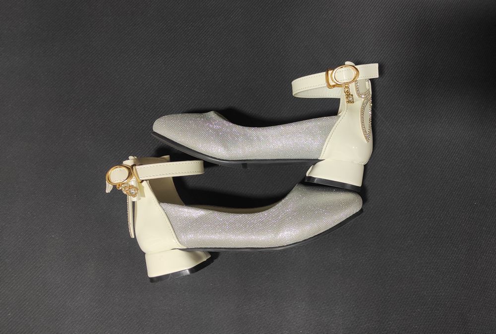 Новые детские туфли 32р (по стельке 19см)