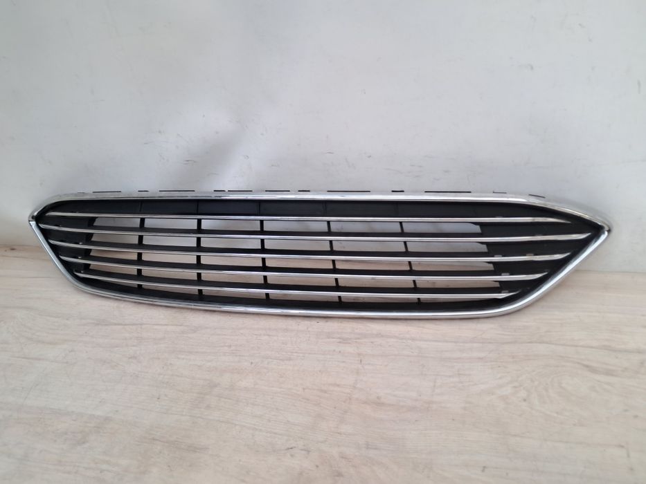 Грил решетка Ford Focus mk3