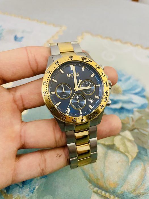 Луксозен мъжки часовник BOSS - Hugo Boss - син циферлат златист безел