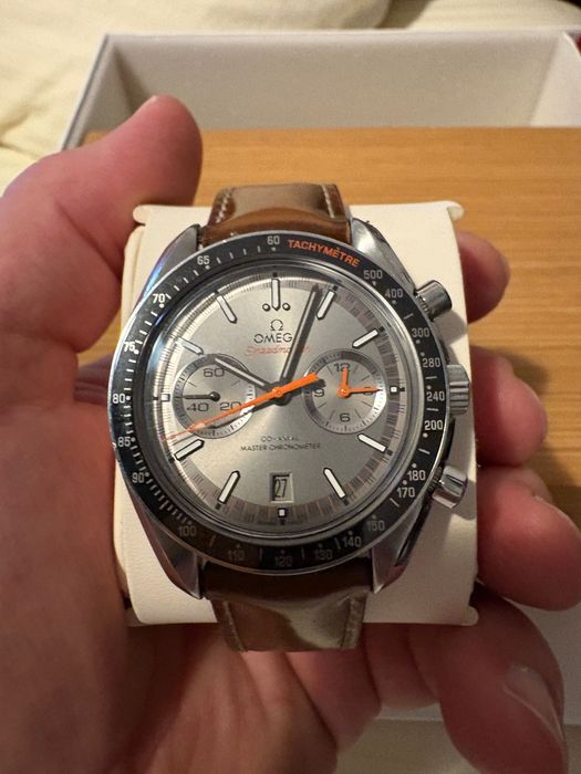 OMEGA Speedmaster racing co-axial 9900