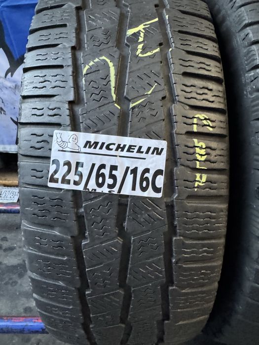 225/65/16c michelin