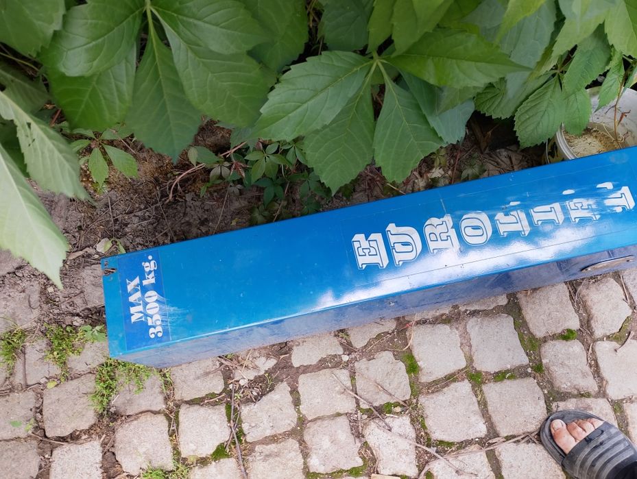 Двуколонен подемник