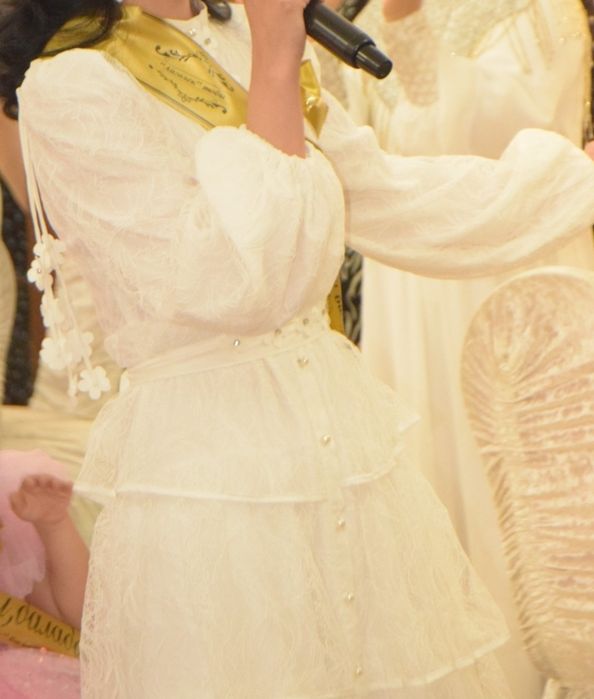 Көйлек сатылады.