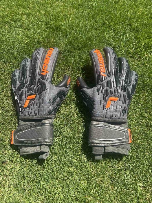 Оригинални вратарски ръкавици Reusch