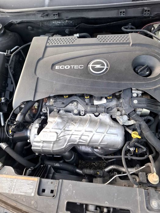 2010 opel Insignia limusine