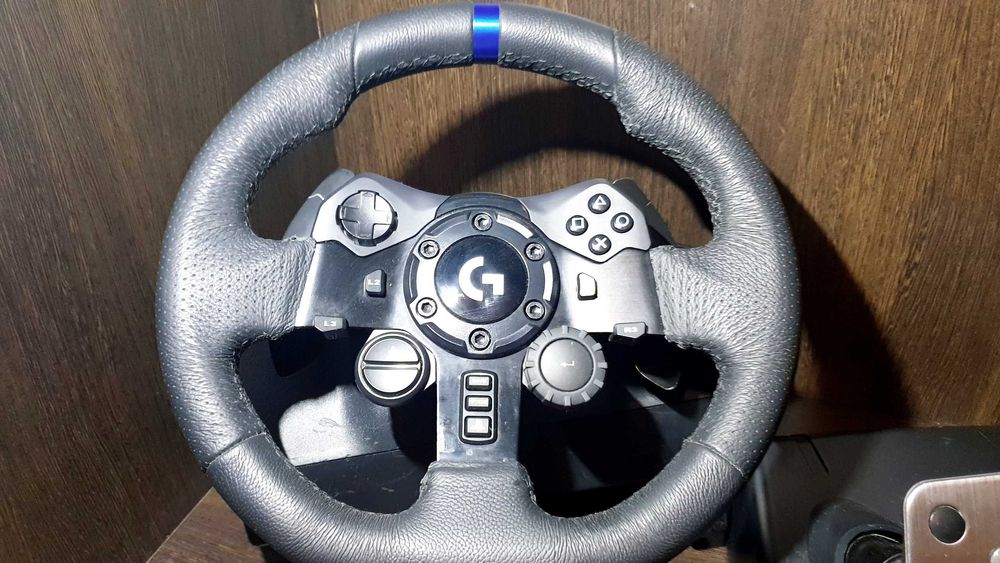 Руль Logitech G923 True Force