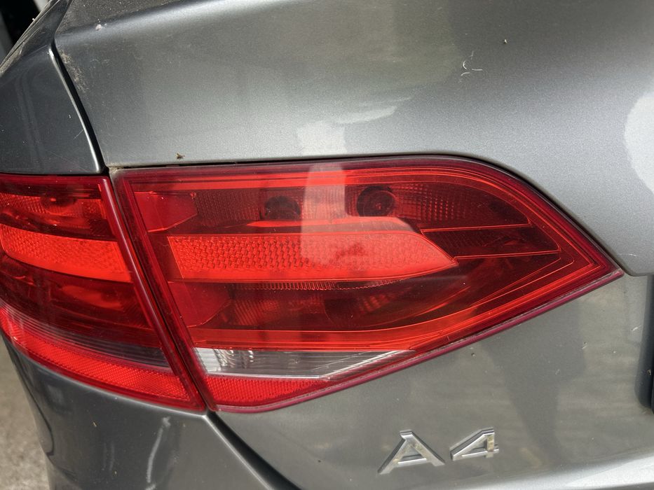 Stop/stopuri lampa/lampi stanga/dreapta haion aripa audi a4 b8  tripa/triple sedan/berlina