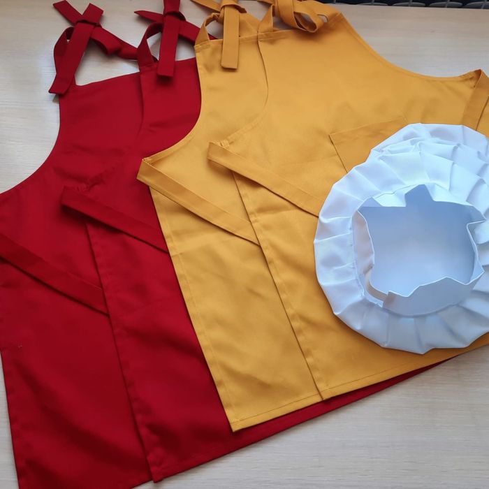 Продам детские фартуки