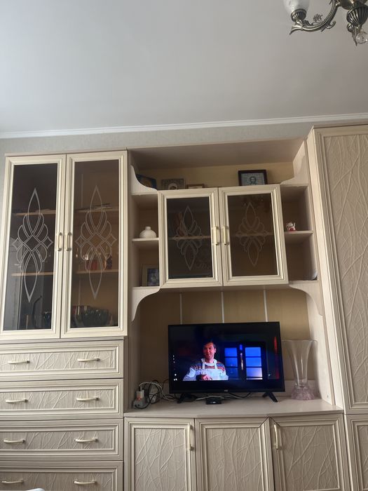 Продам стенку, в хорошем состояние