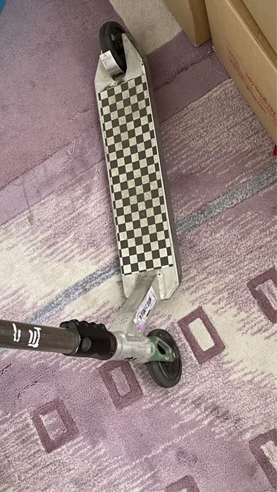 Продам самока кастом