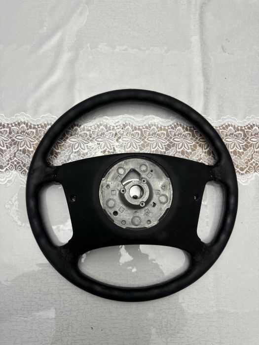 Руль от bmw пятерки