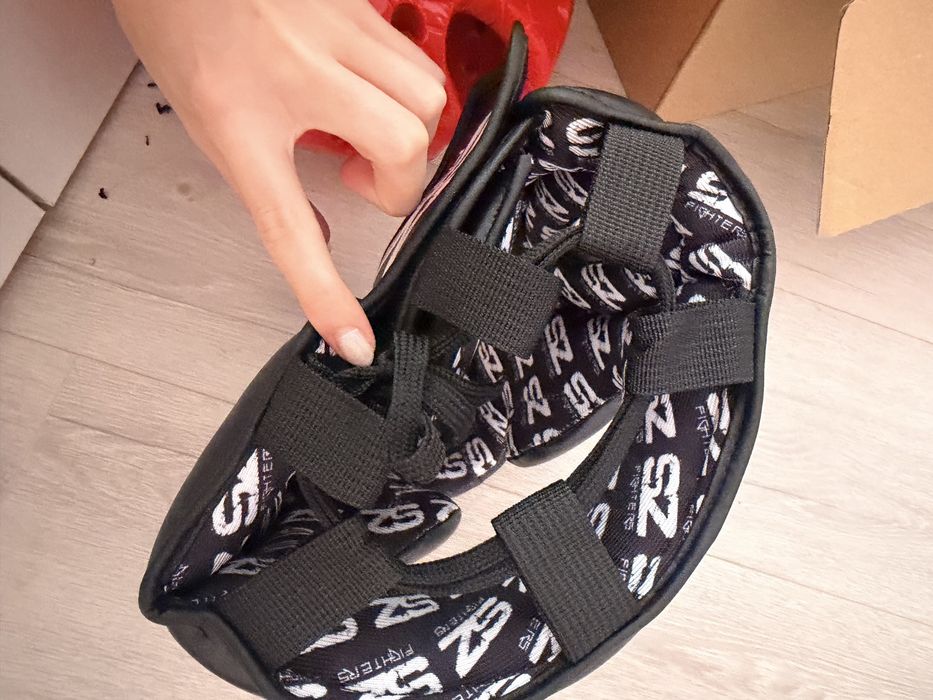 Каска  SZ fighters