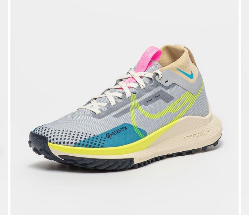 Nike маратонки  GORE-TEX