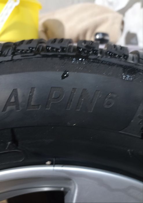 Нови Зимни гуми 195 65 15 с джанти