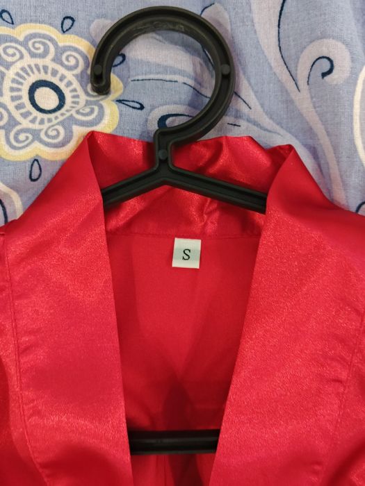 Халатик атласный новый