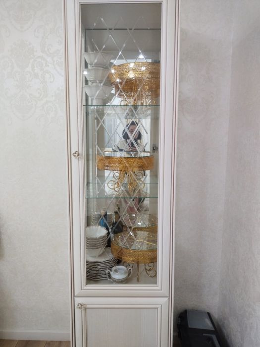Продам гарнитур в гостиную