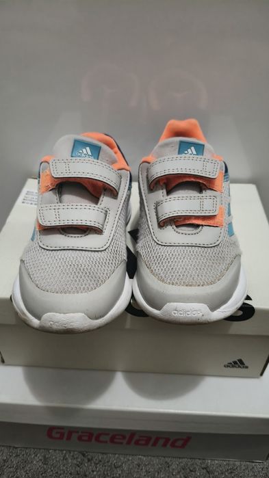 Adidasi, Adidas, mărimea 26