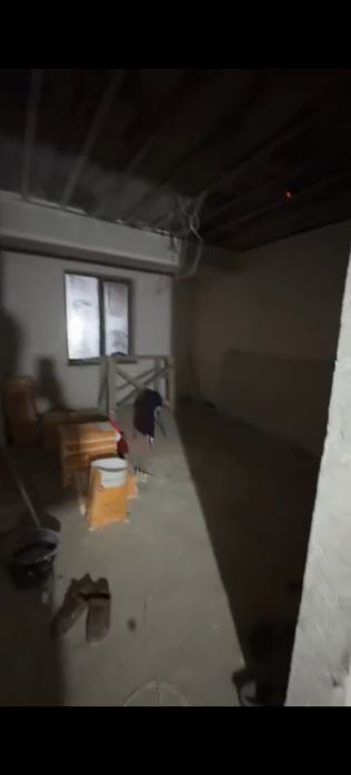 Срочно продаётся 4х ком квартира Вагзал Караван 2 етаж