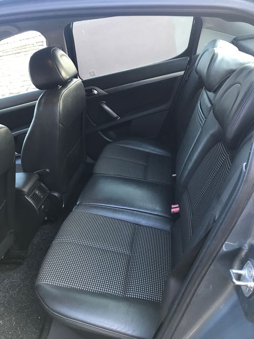Peugeot 407 2.0 L HDI 136 к.с 2 000 € 3 911,66 лв