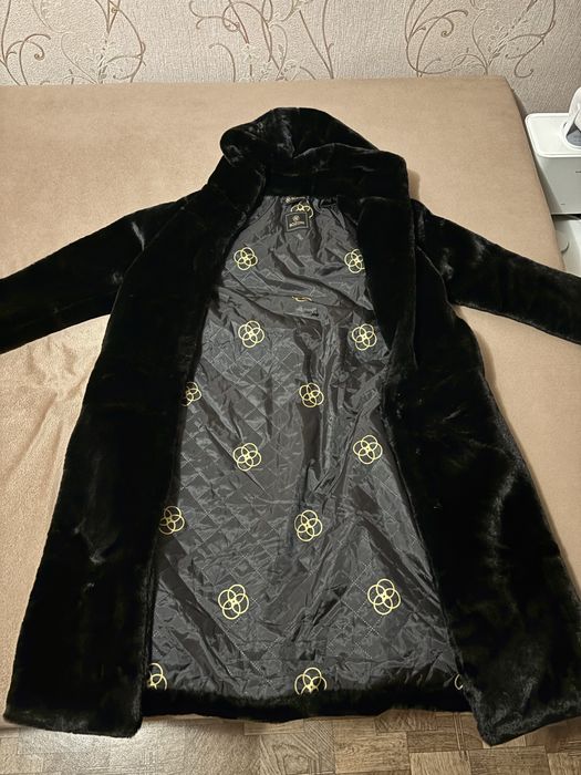 Женская шуба оверсайз