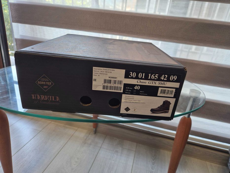 Чисто нови, неизползвани обувки Härkila за лов и тьризъм.
