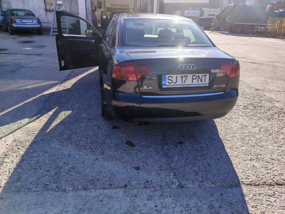 AUDI A4 2006 — imagine 2