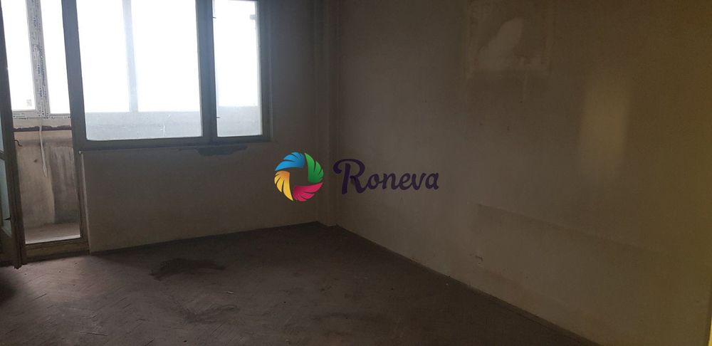 Продава се Тристаен апартамент в Варна, Лятно кино Тракия - 90 кв.м за 963 €/кв.м - Снимка #1