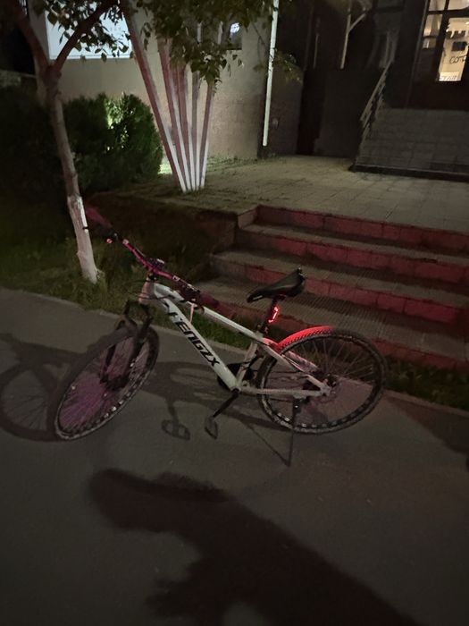 Под стант велик