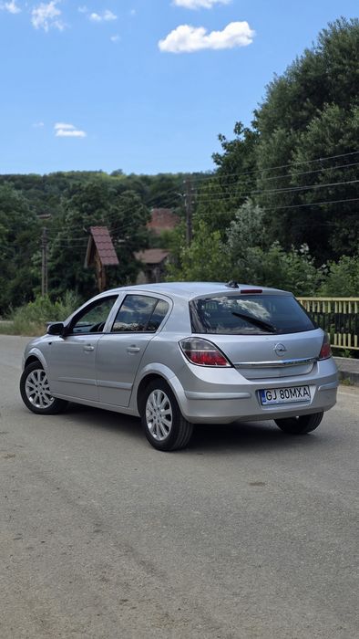 OPEL Astra 2008 — imagine 3