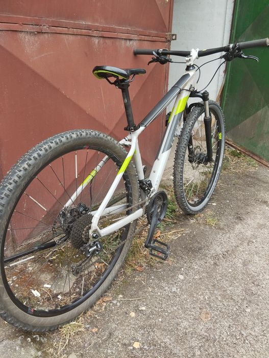 Bicicleta Cube Aim, 29".