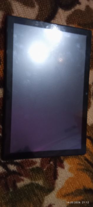 Продам планшет LI6000