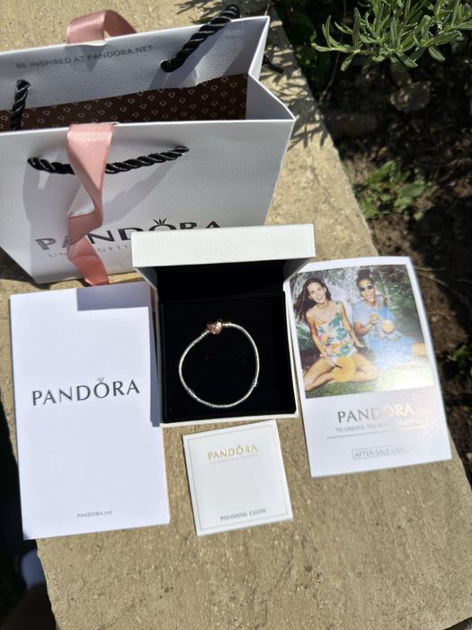 Bratara pandora