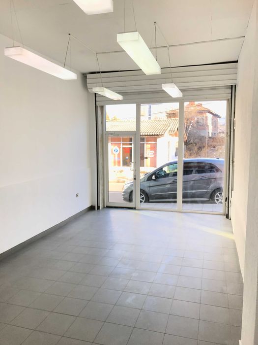 Дава се под наем Магазин в Харманли - 35 кв.м за 178.5 € - Снимка #9