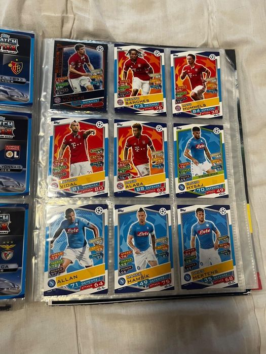 MATCH ATTAX колекция с много редки карти