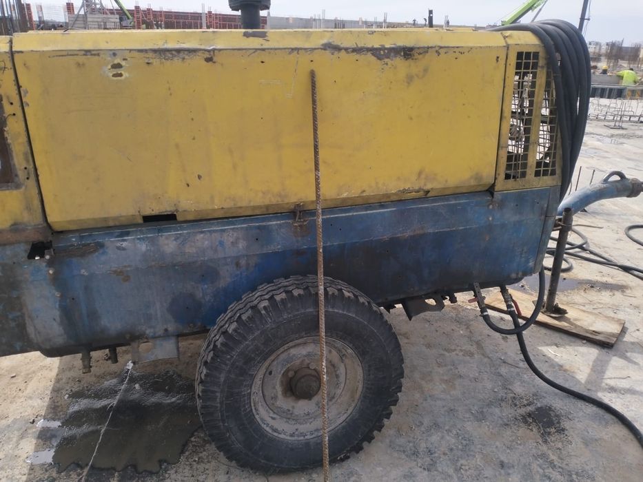 Продам компрессор