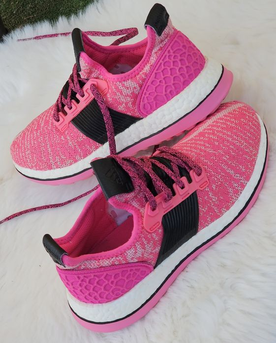 Adidas оригинални дамски сникърси 37 1/3