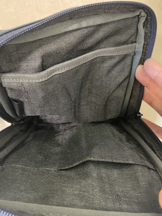 НОВО! PIQUADRO  мъжка чанта за през рамо