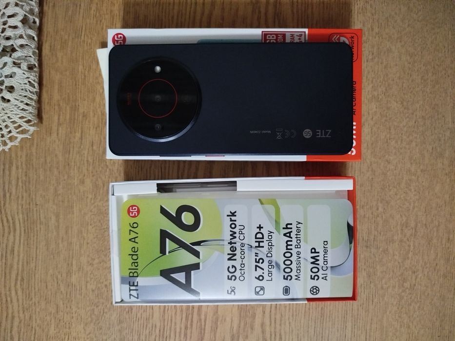 ZTE Blade A76...