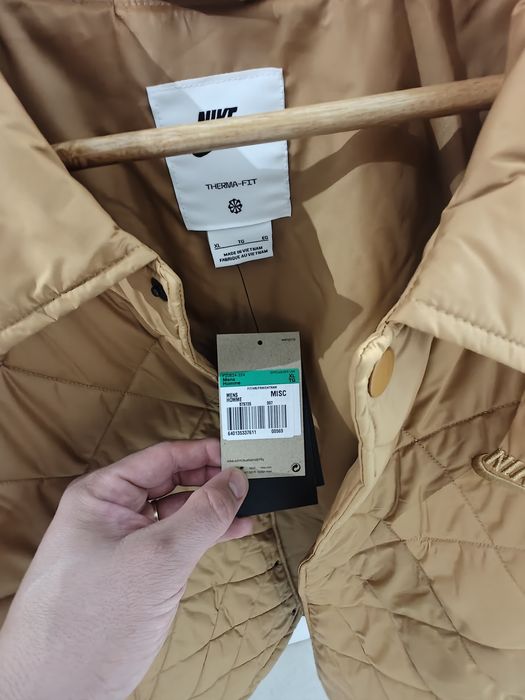 Geacă matlasată Nike Therma Fit