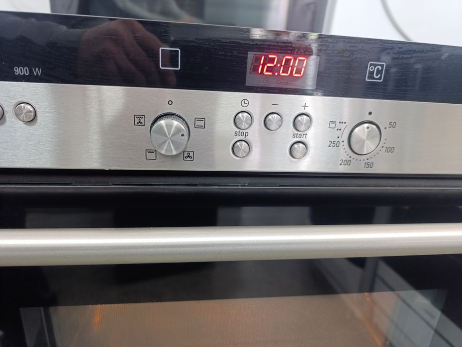 Фурна с микровълнува Siemens