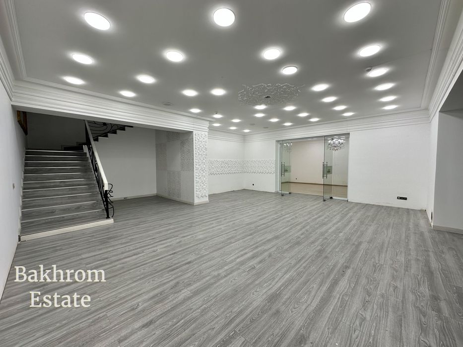 Помещение в аренду • 506 м²  • ул. Тараса Шевченко м. Ойбек. Уникально