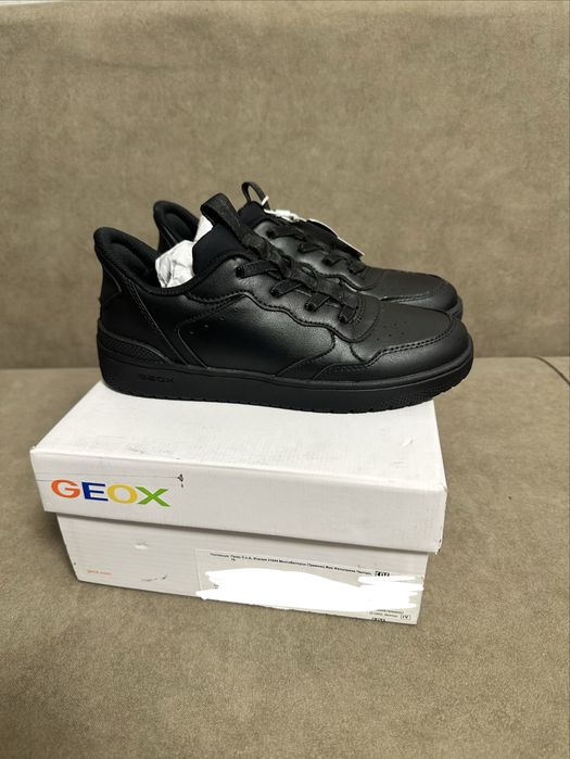 Кроссовки кеды Geox. Новые